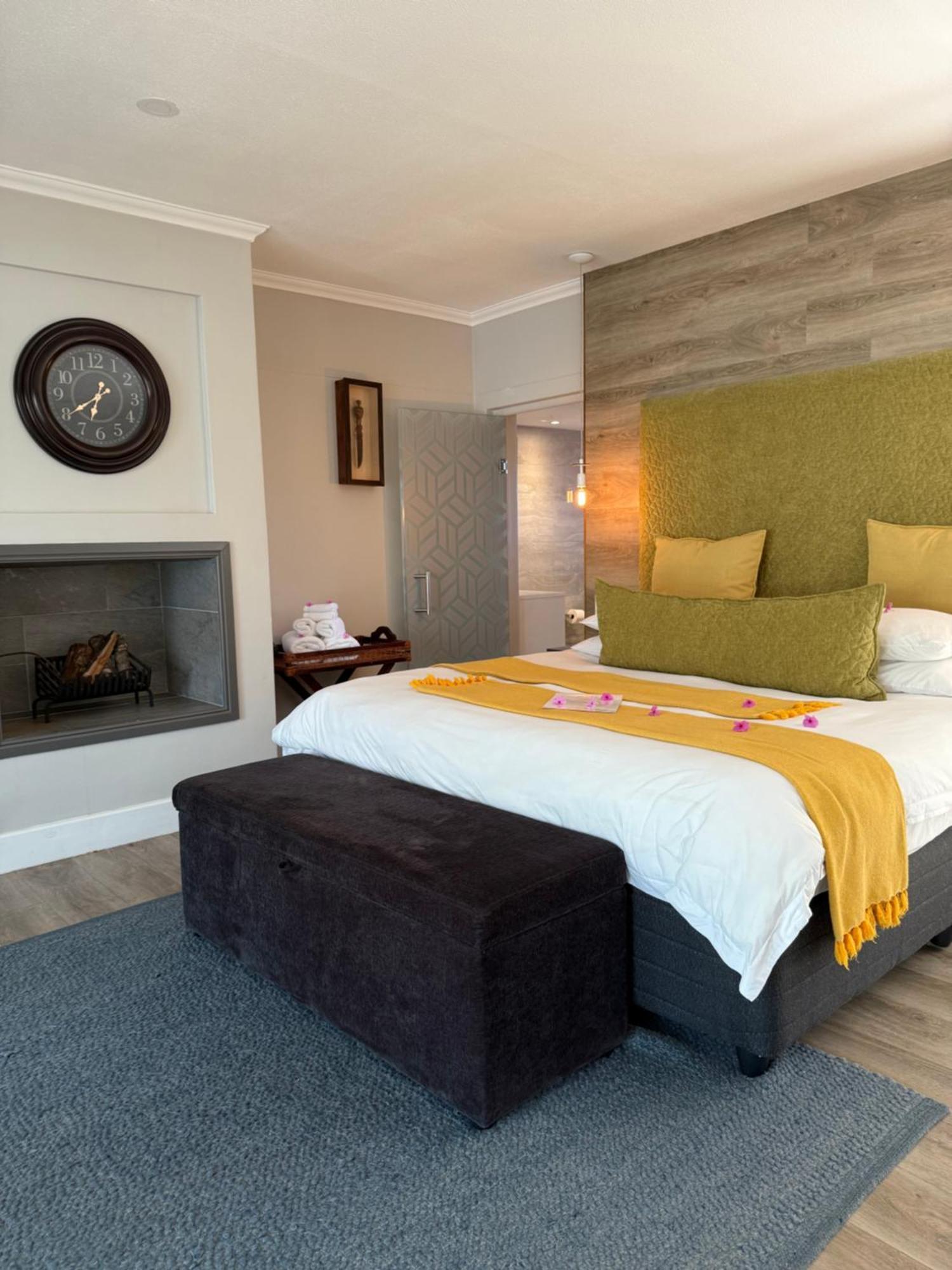 Dolphin Dunes Guesthouse Wilderness Ngoại thất bức ảnh